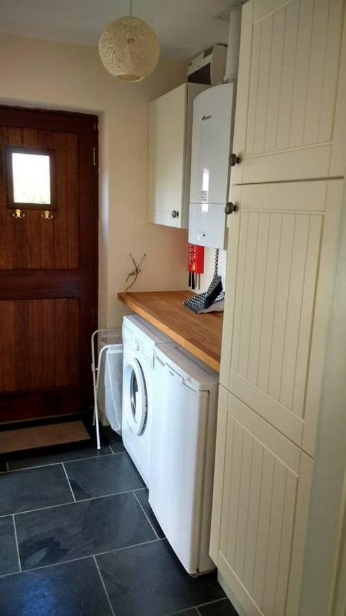 Honey Cottage Amlwch Exterior foto